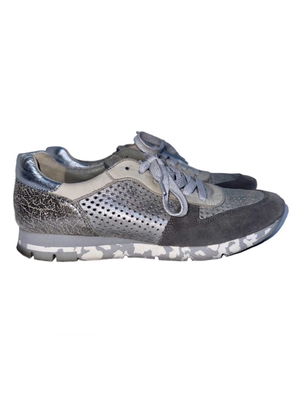 Paul Green Women’s Gray & Silver Metallic Camouflage Lace Up Sneakers- Size 8